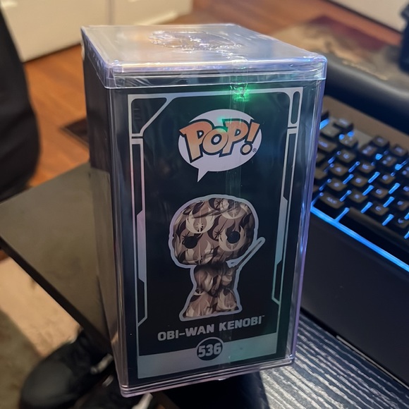 Obi-Wan Kenobi Star Wars Art Series Funko Pop - Picture 5 of 6